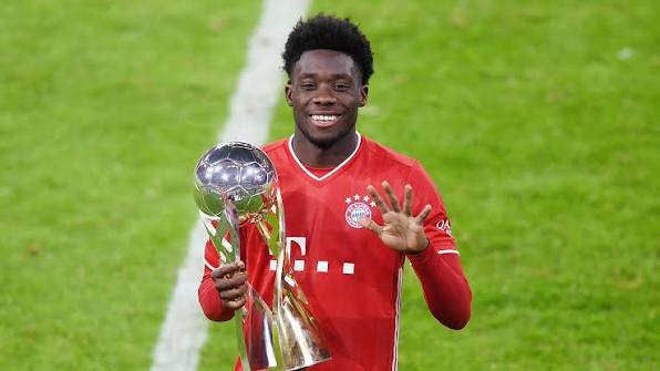 "Bavariya" Kimmixdən sonra Alfonso Devislə də müqavilə imzaladı&nbsp;